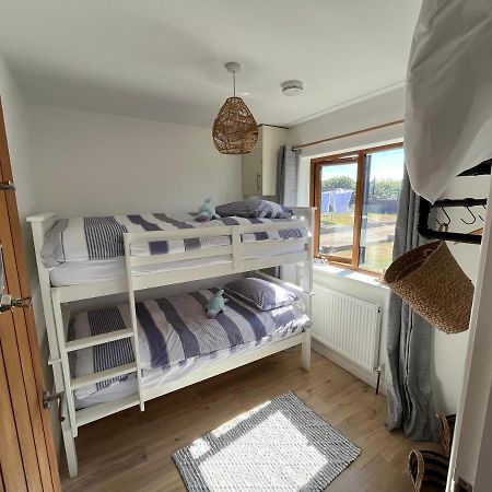 Oak Valley Lodges & Camping Pett 외부 사진